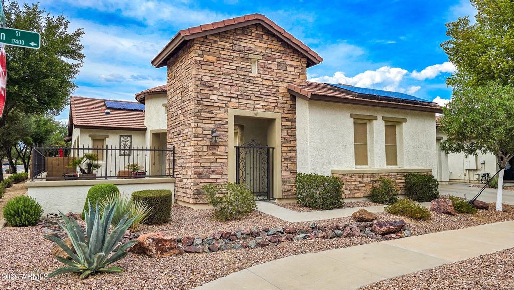 Photo of 17394 W Lincoln Street, Goodyear, AZ 85338 (MLS # 6931581)