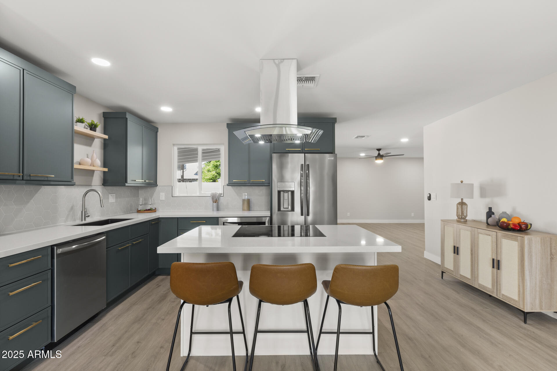 7508 E BEATRICE Street