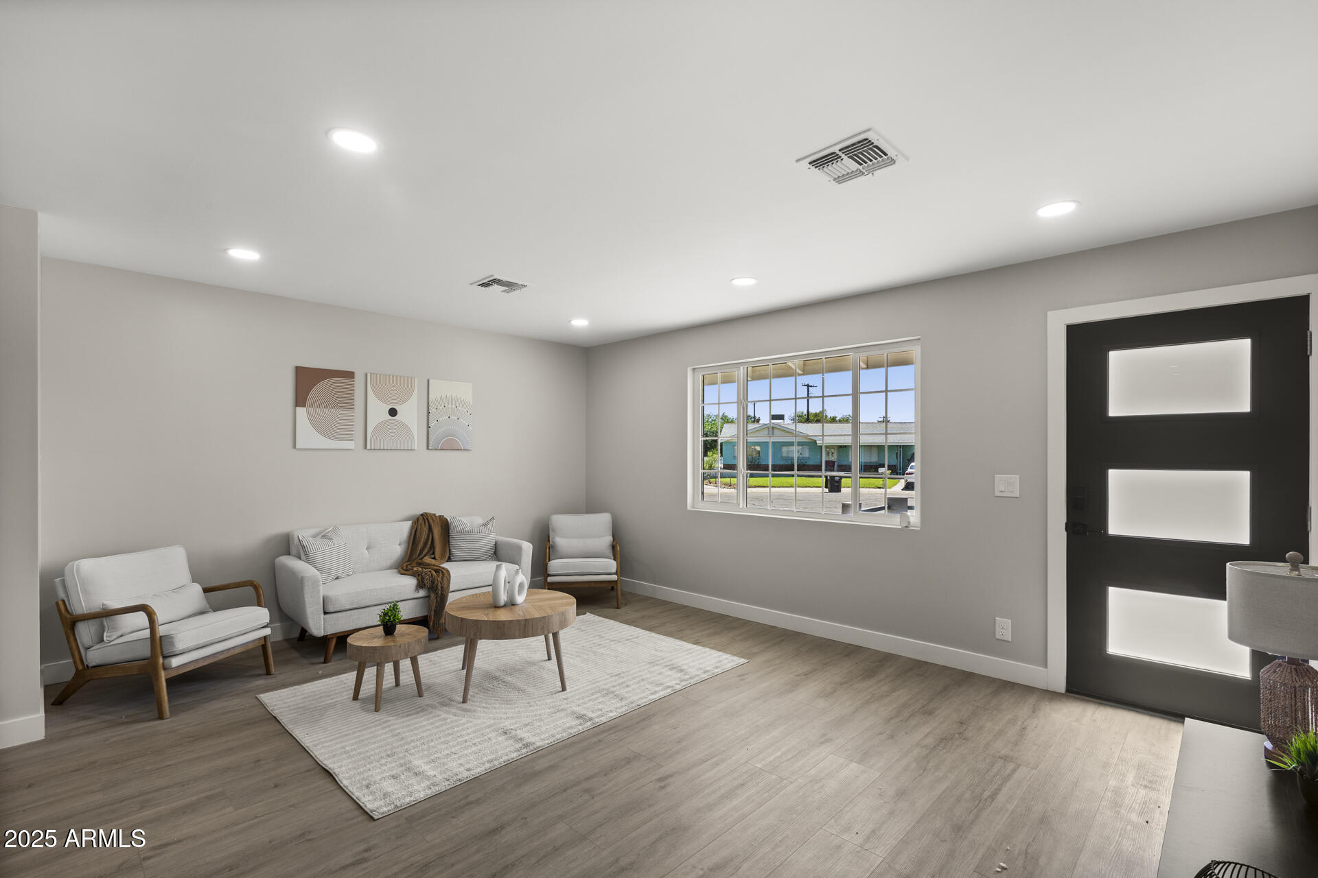 7508 E BEATRICE Street