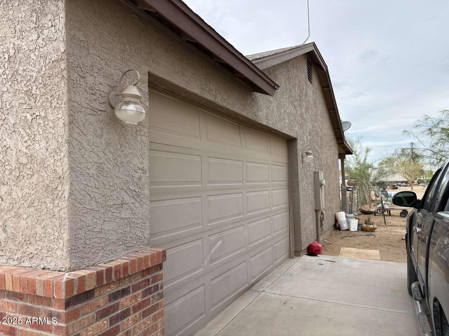 5500 E SAVANNA Lane