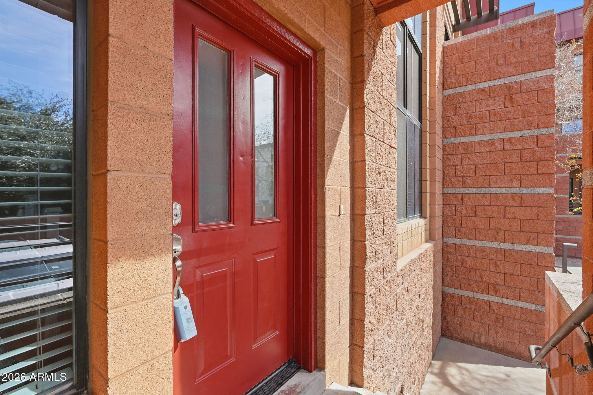 330 S FARMER Avenue 124