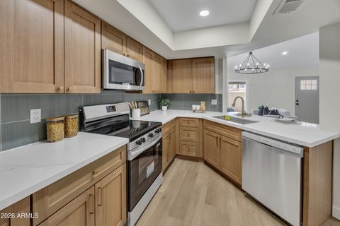 4153 W ARIES Drive Phoenix AZ 85053