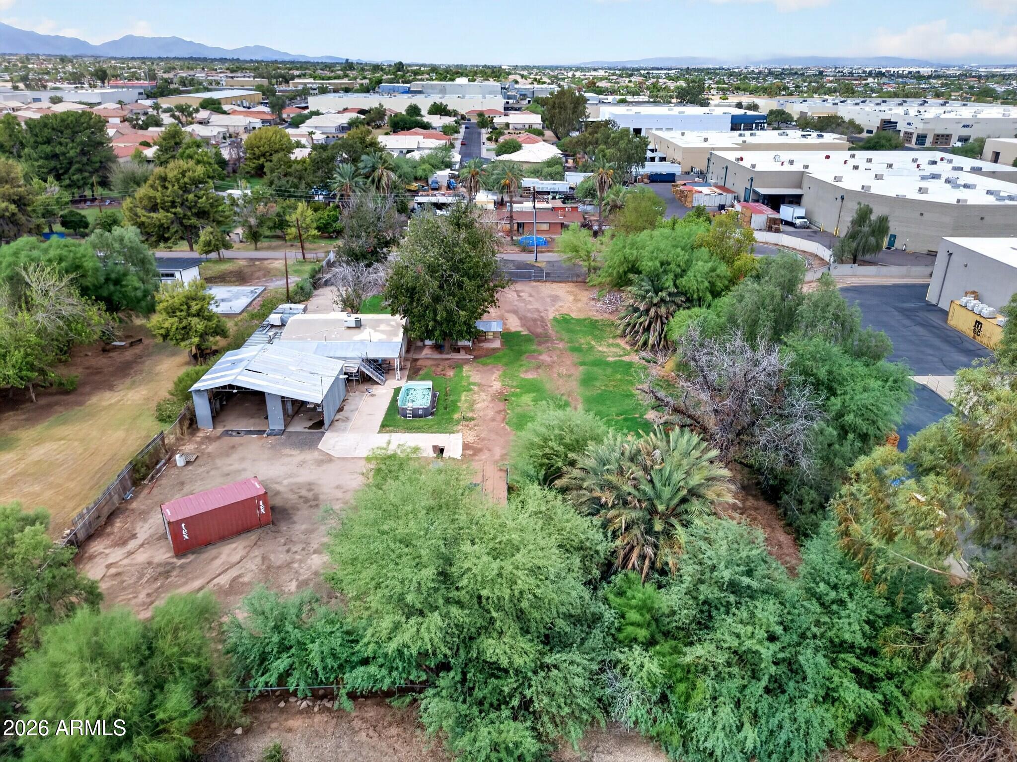 5613 S 27TH Place