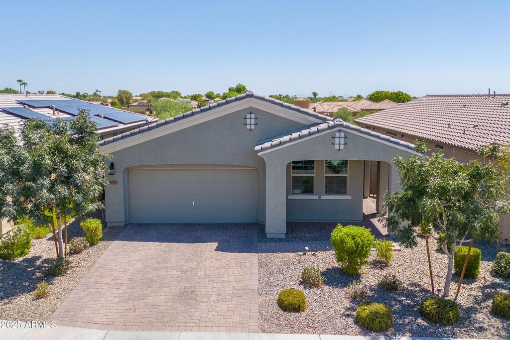 Photo of 5863 N 187th Lane, Litchfield Park, AZ 85340 (MLS # 6907744)