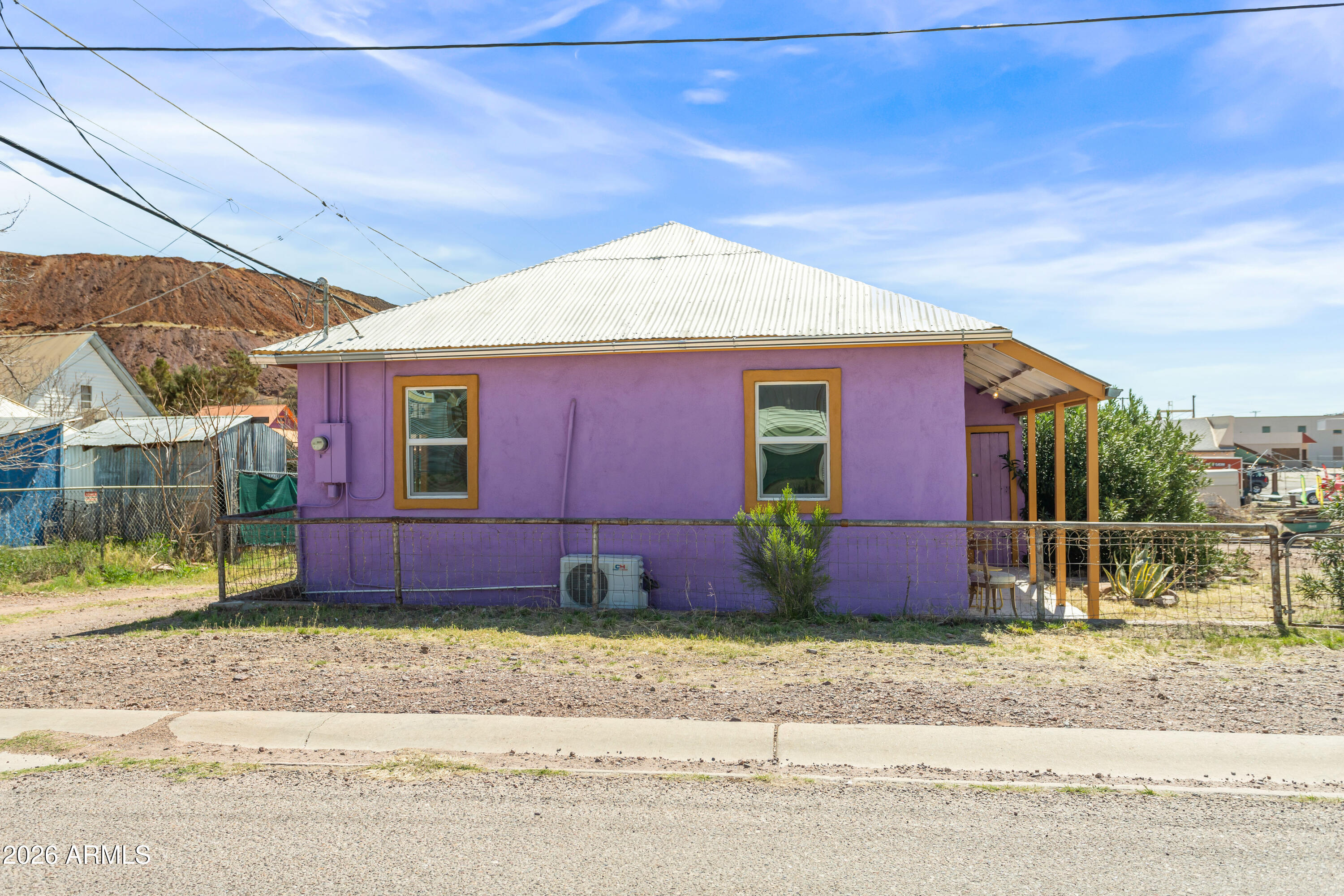 BAKERVILLE - Residential