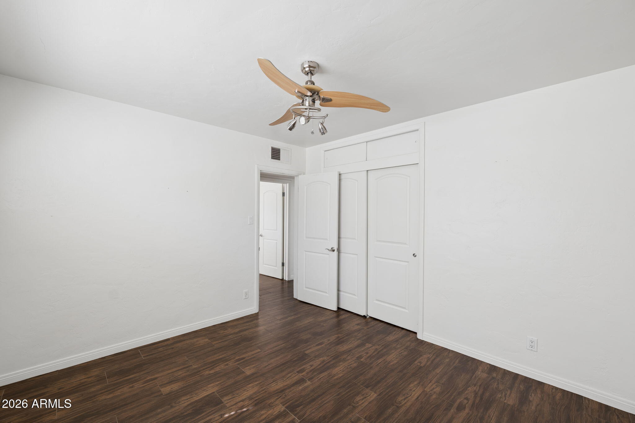 BEVERLY PARK - Residential
