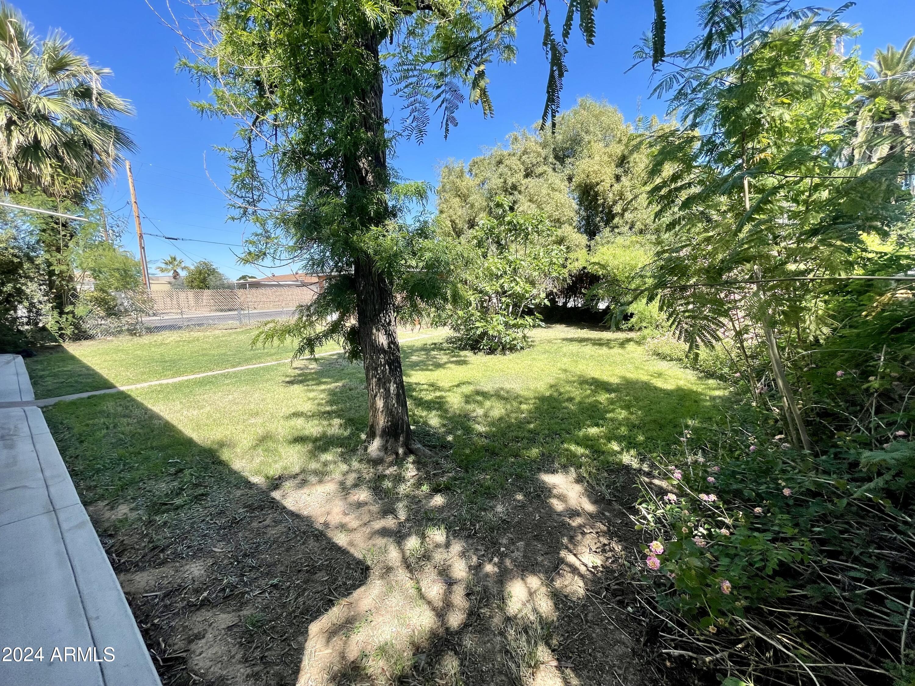 BEVERLY PARK - Residential