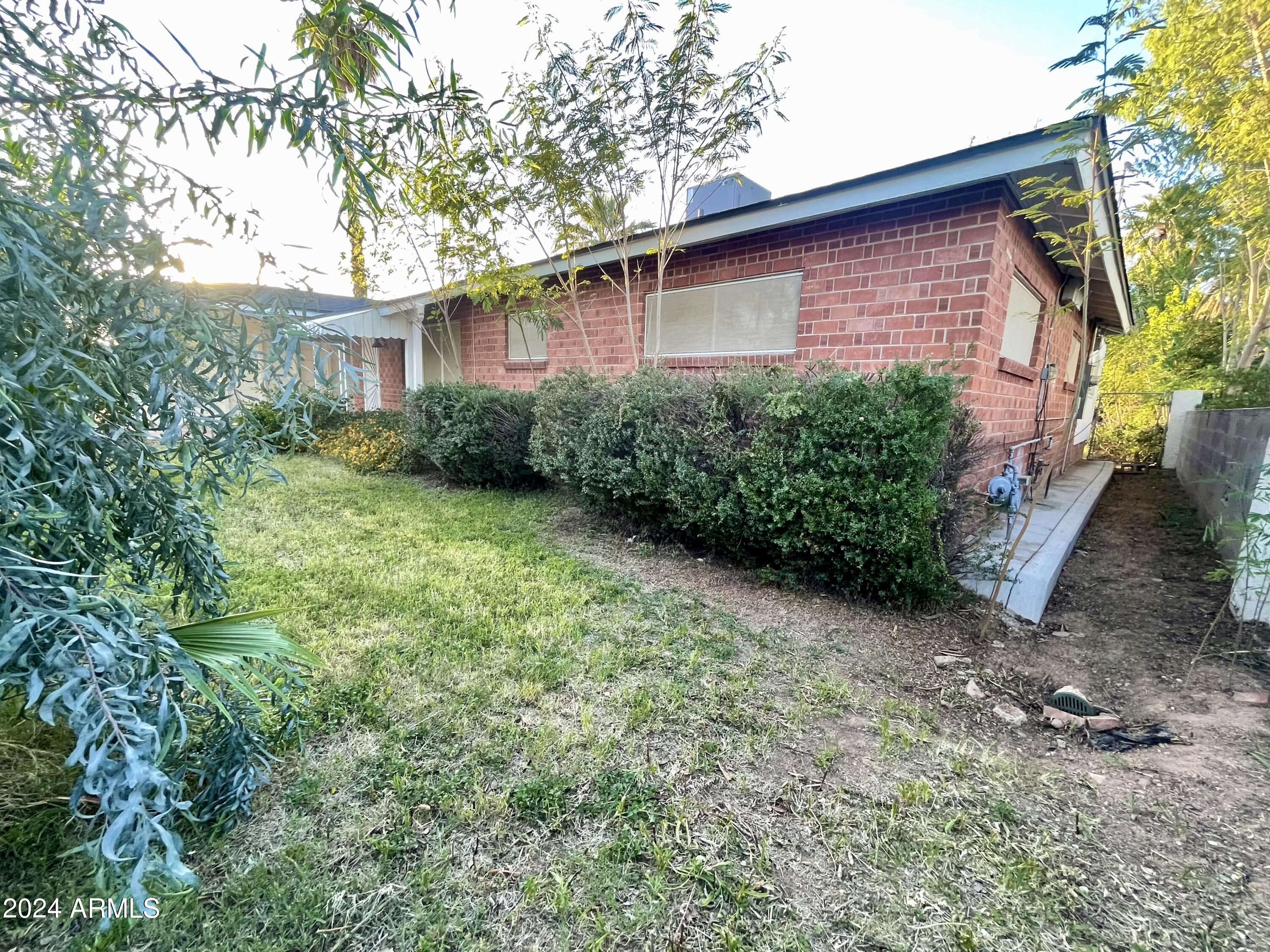 BEVERLY PARK - Residential