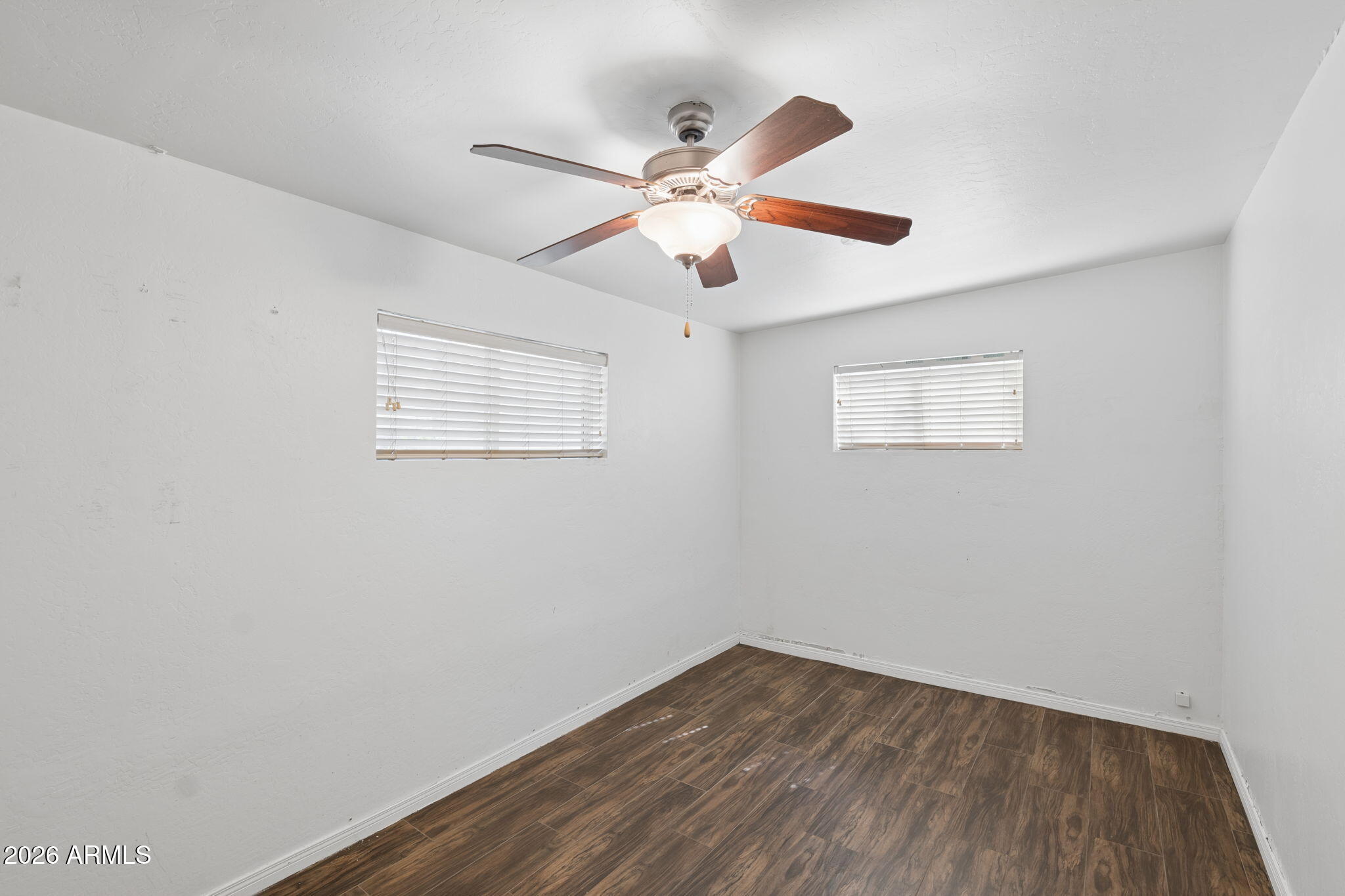 BEVERLY PARK - Residential