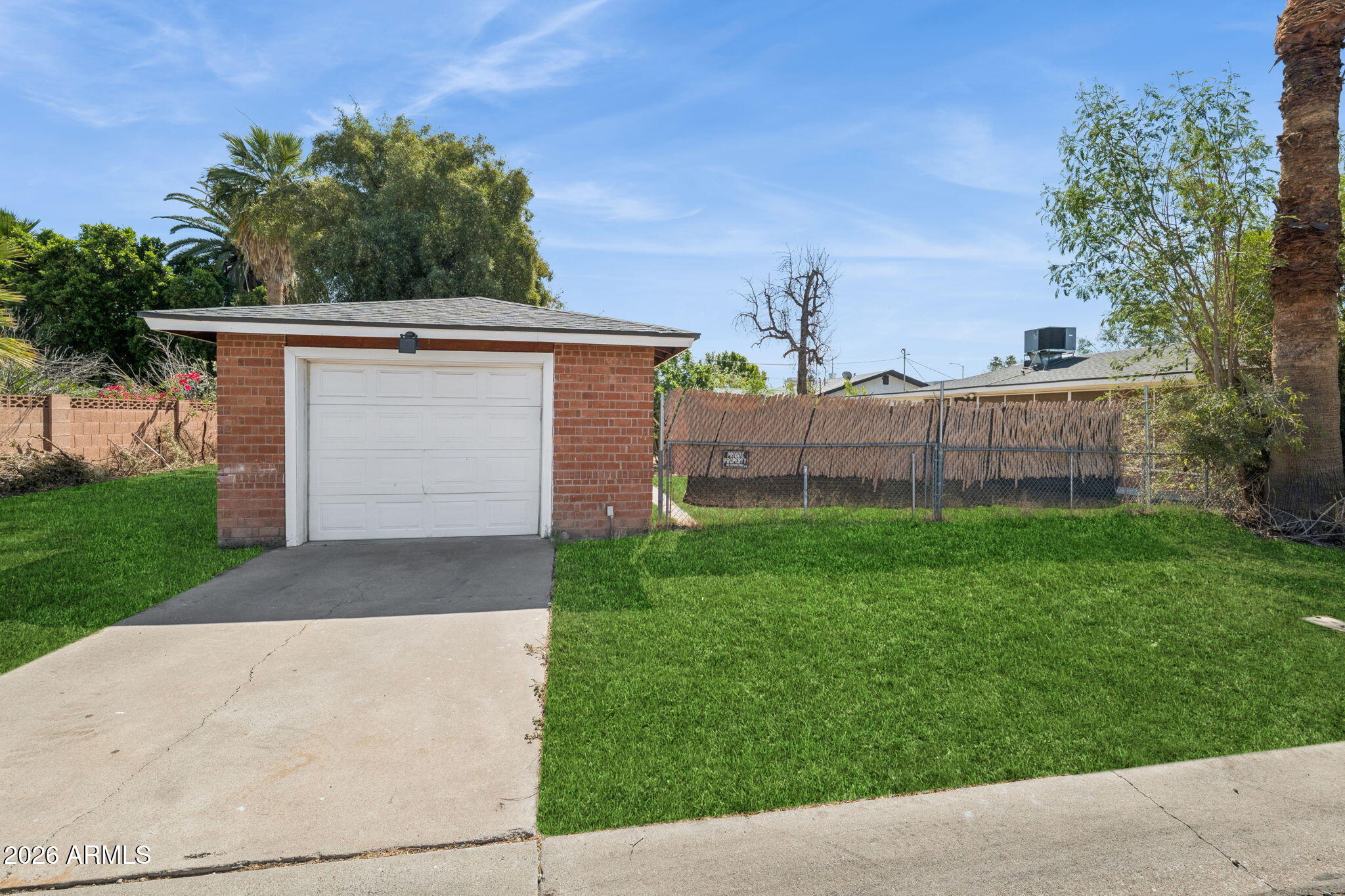BEVERLY PARK - Residential