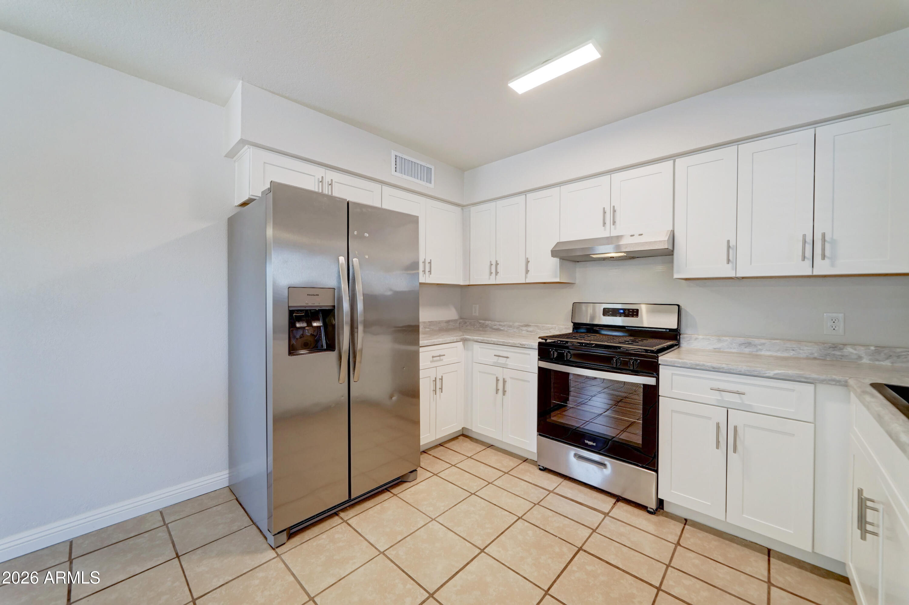 1205 E ERIE Court