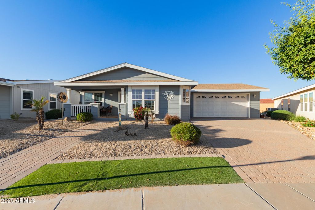 Photo of 11201 N El Mirage Road #F16, El Mirage, AZ 85335 (MLS # 6957009)