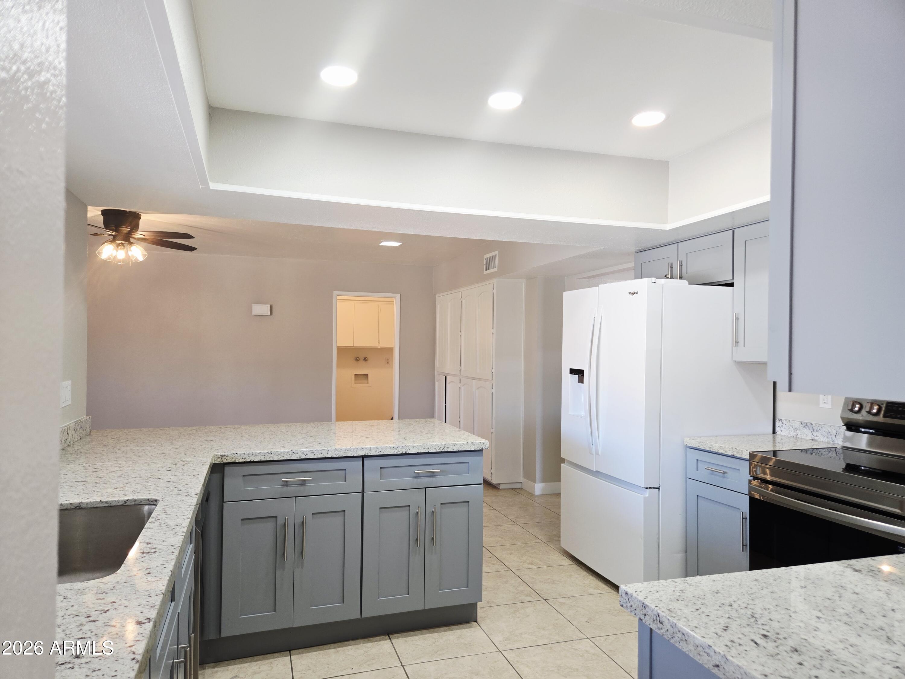 5132 W LAS PALMARITAS Drive