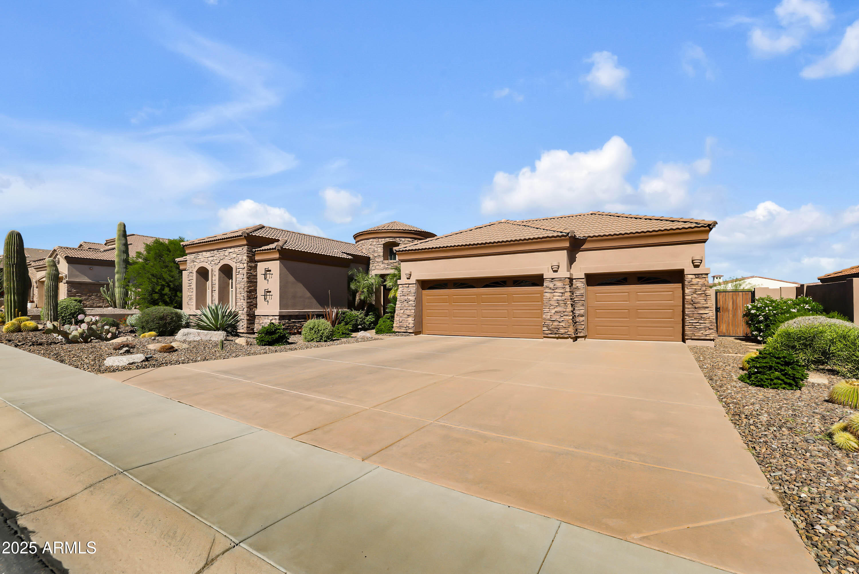 Homes for Sale in Queen Creek Arizona 3 9710 E INGLEWOOD Circle