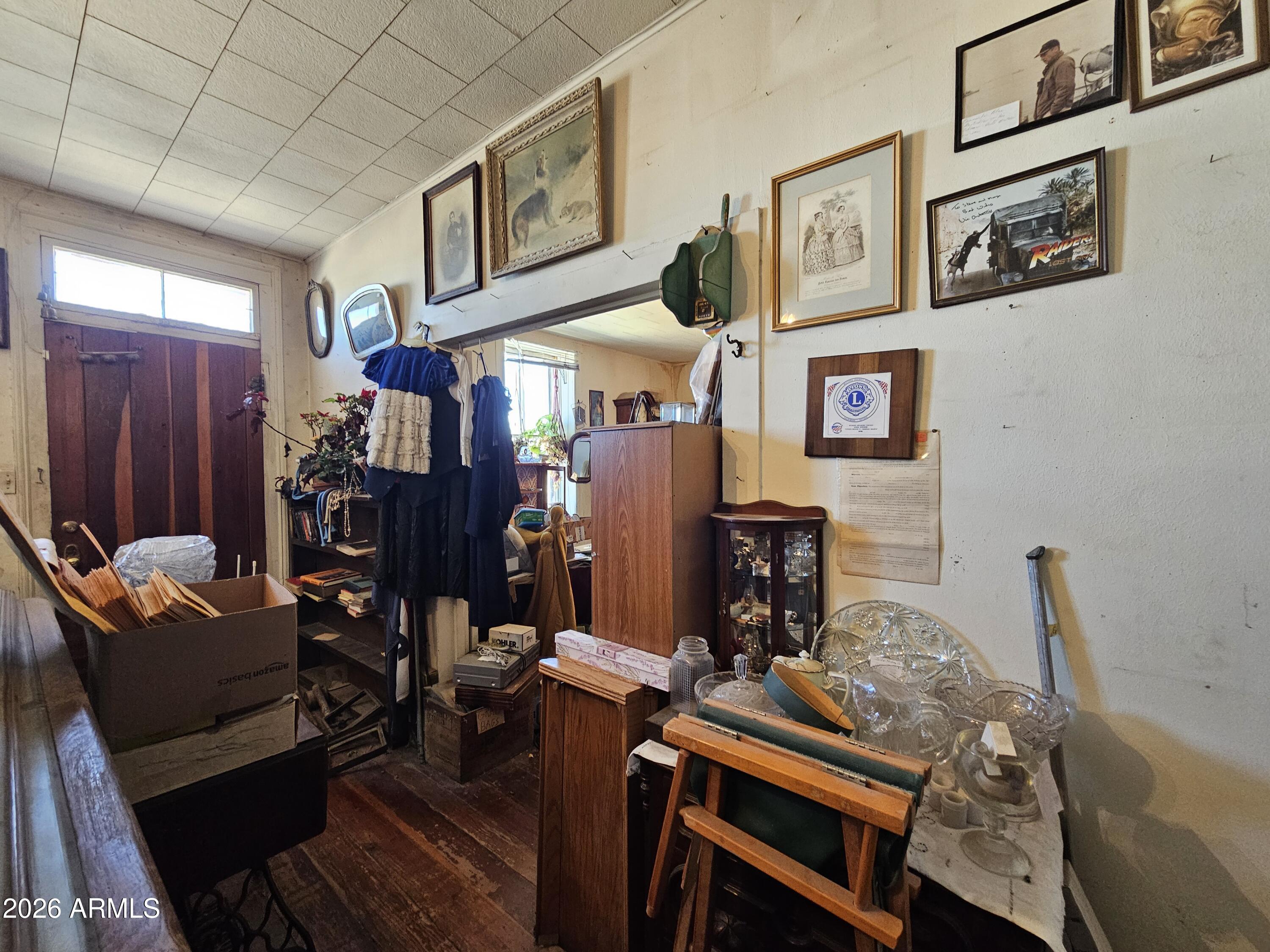 TOMBSTONE - Commercial Sale
