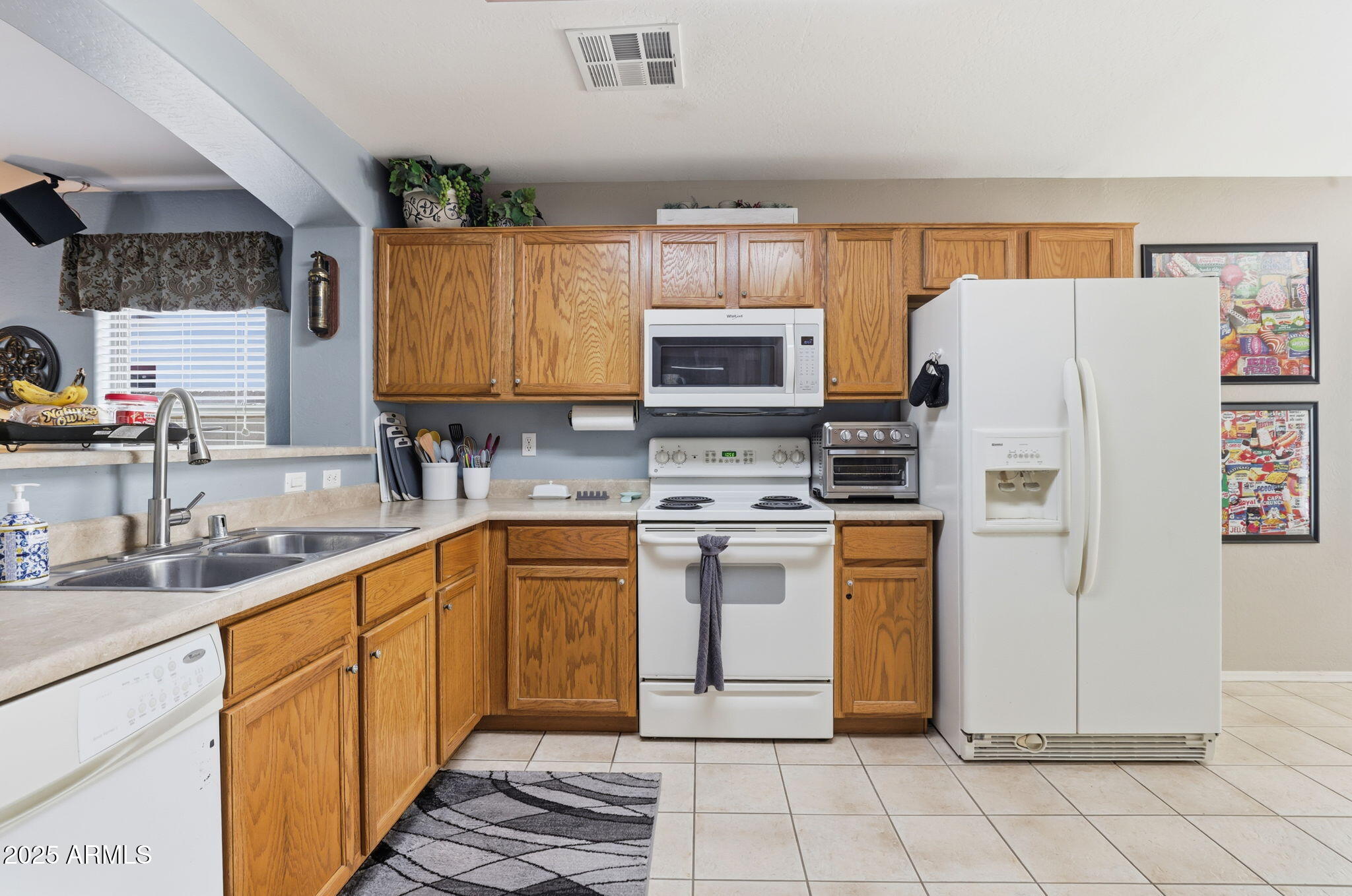 10602 W ROANOKE Avenue