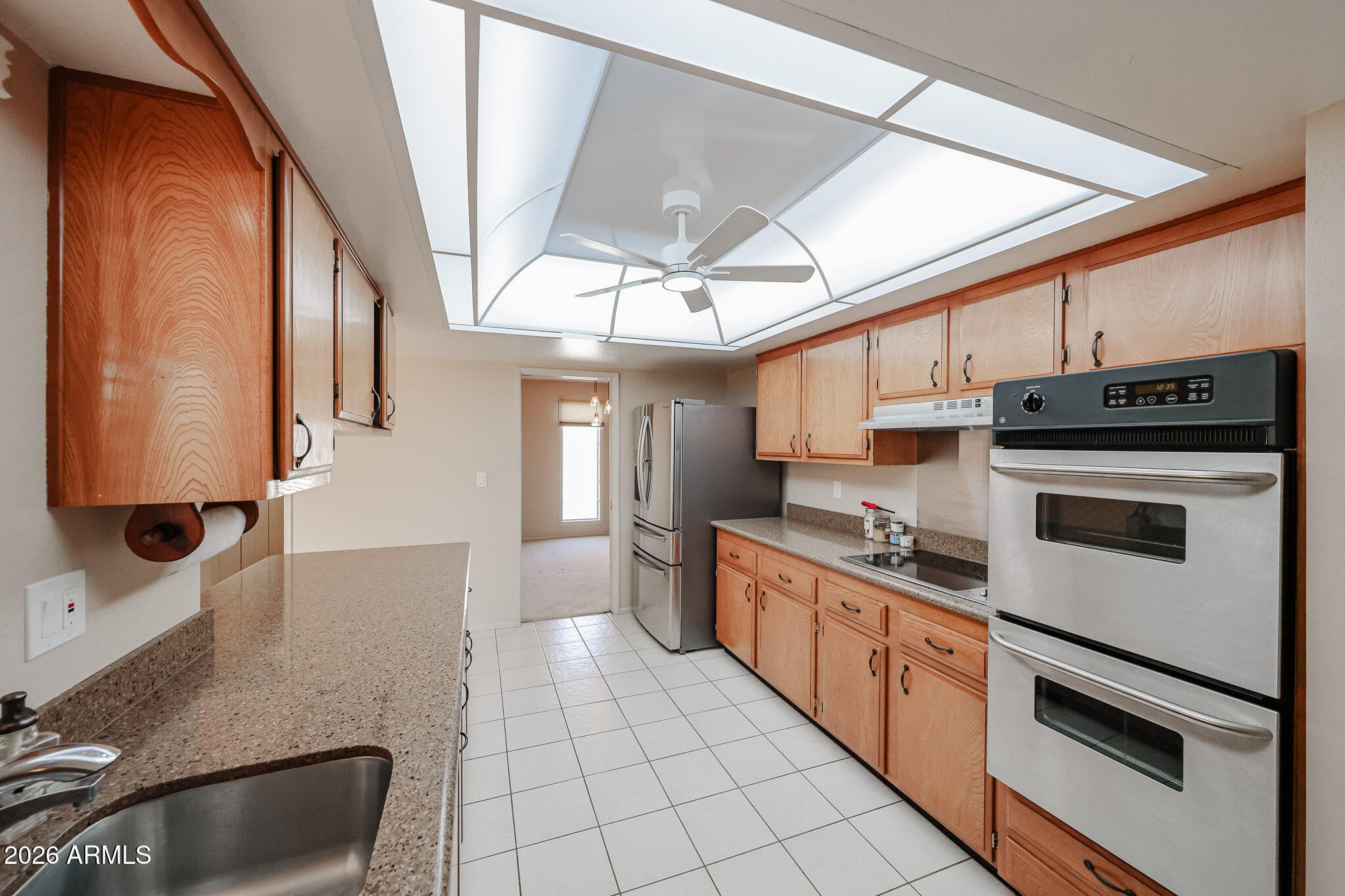 10429 W PRAIRIE HILLS Circle
