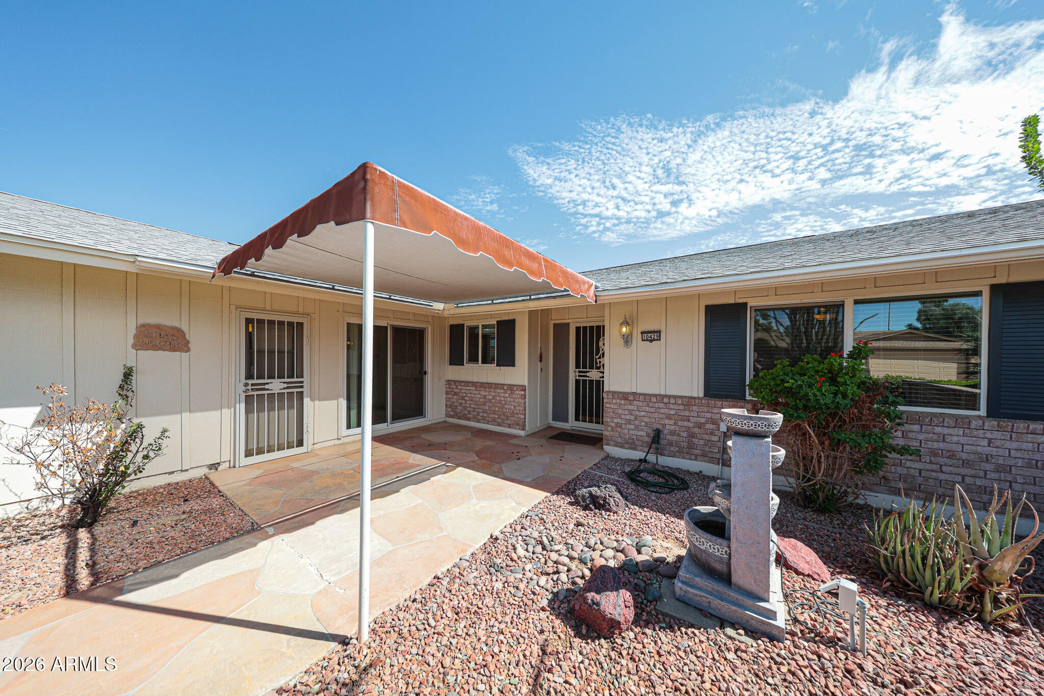 10429 W PRAIRIE HILLS Circle