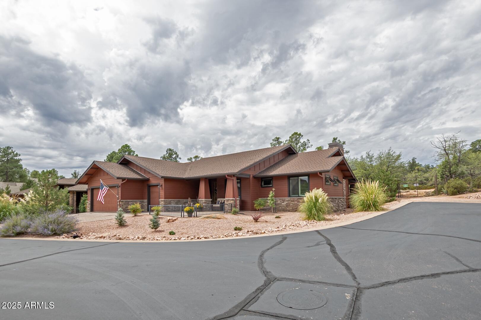 1006 N Autumn Sage Court