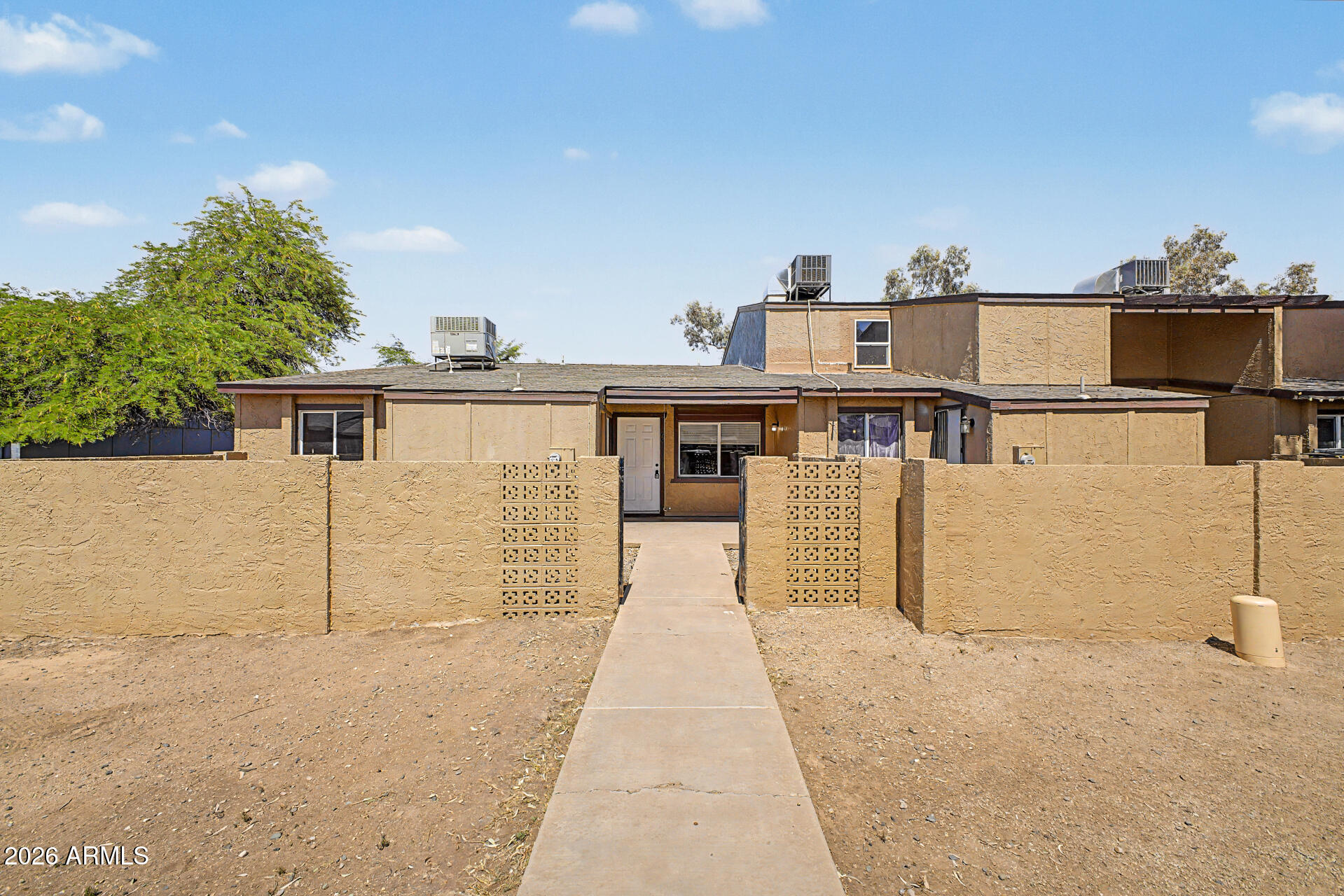 3645 N 69TH Avenue 76