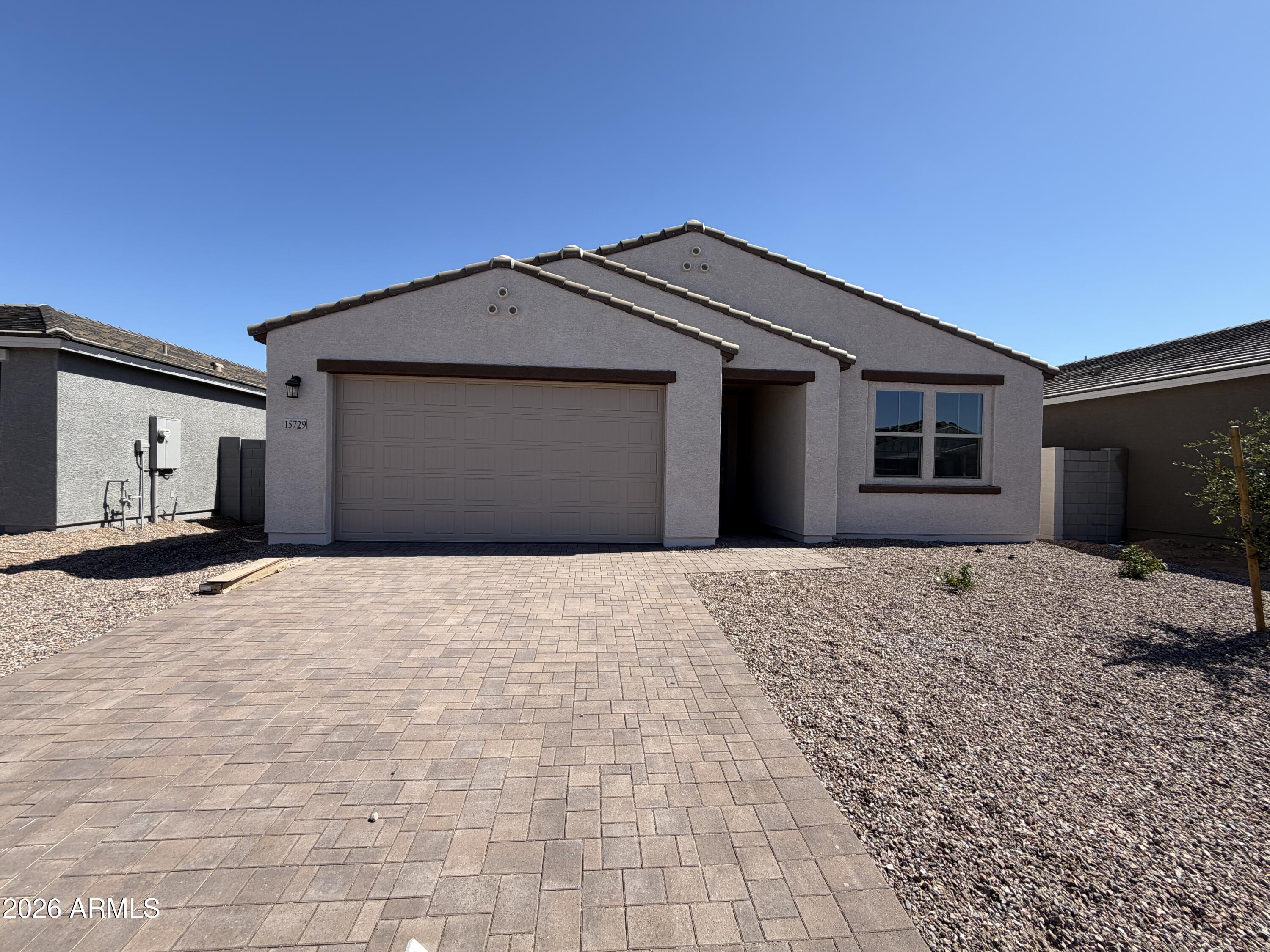 15729 W CORTE DEL SOL ESTE --