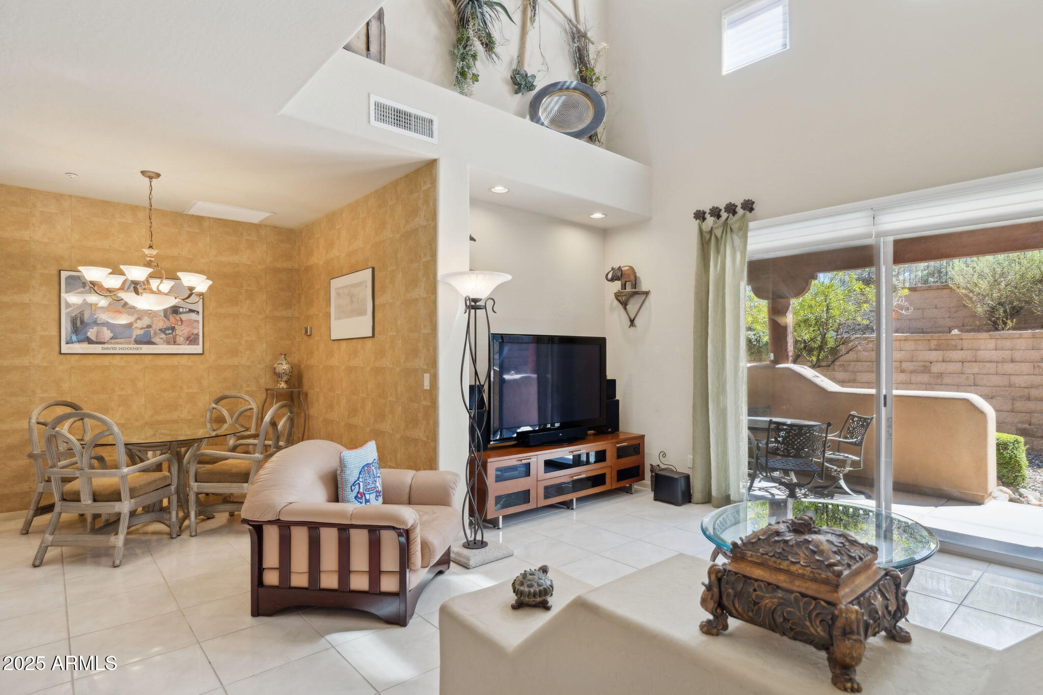 13600 N FOUNTAIN HILLS Boulevard 405