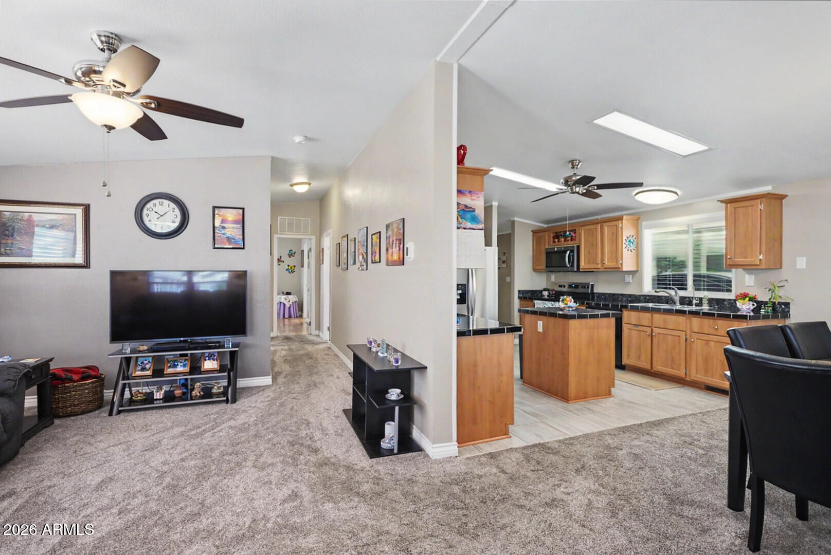 201 S GREENFIELD Road 211