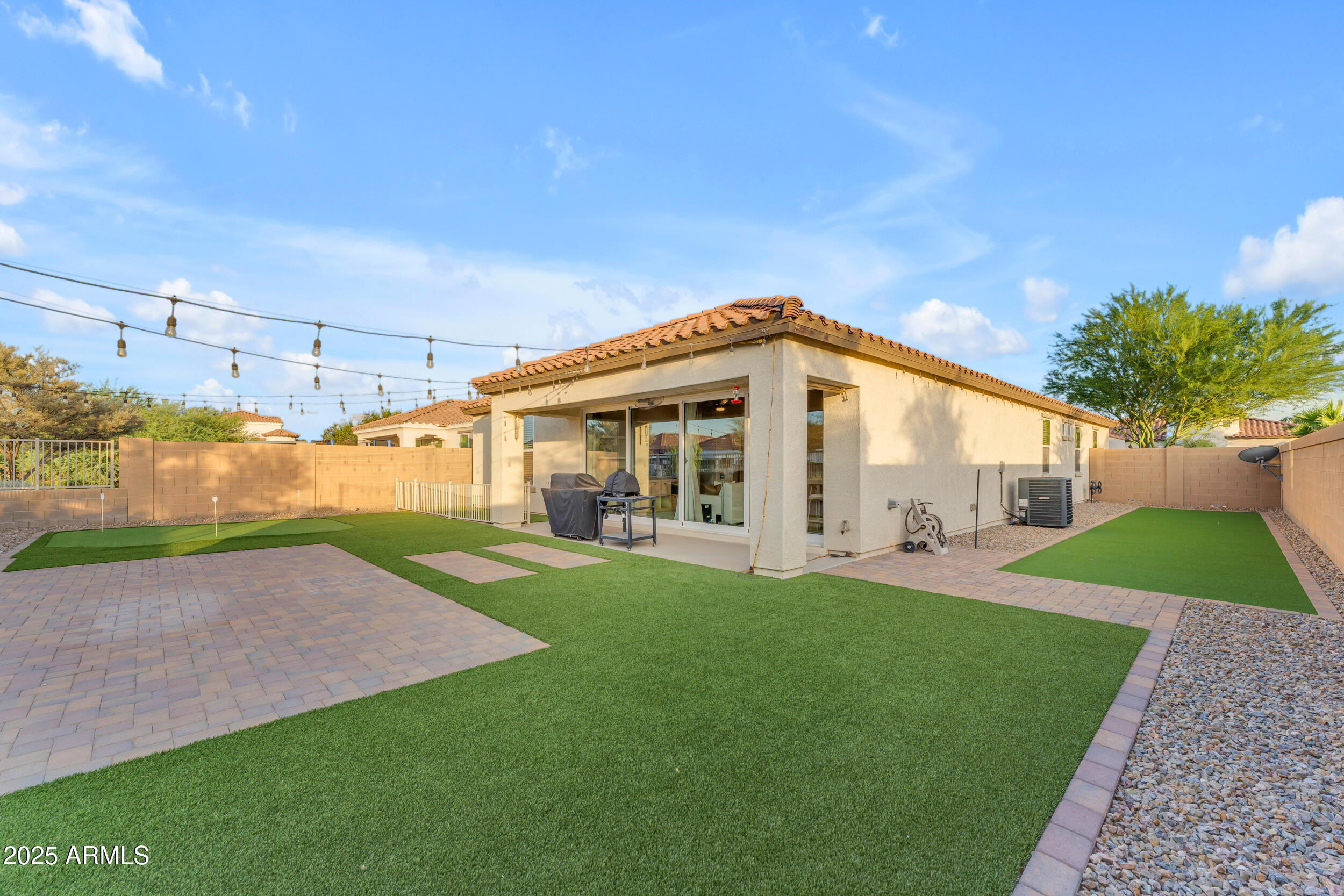 22210 E CREEKSIDE Drive