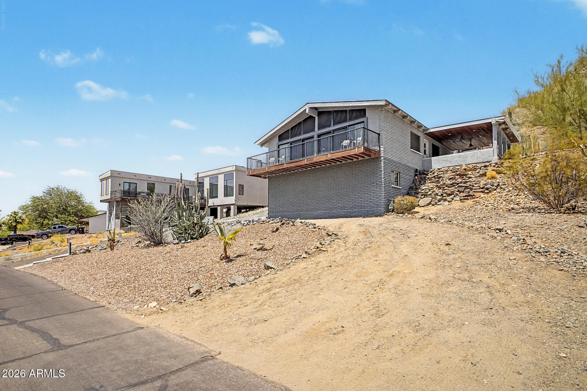 306 W CAMINO Vista