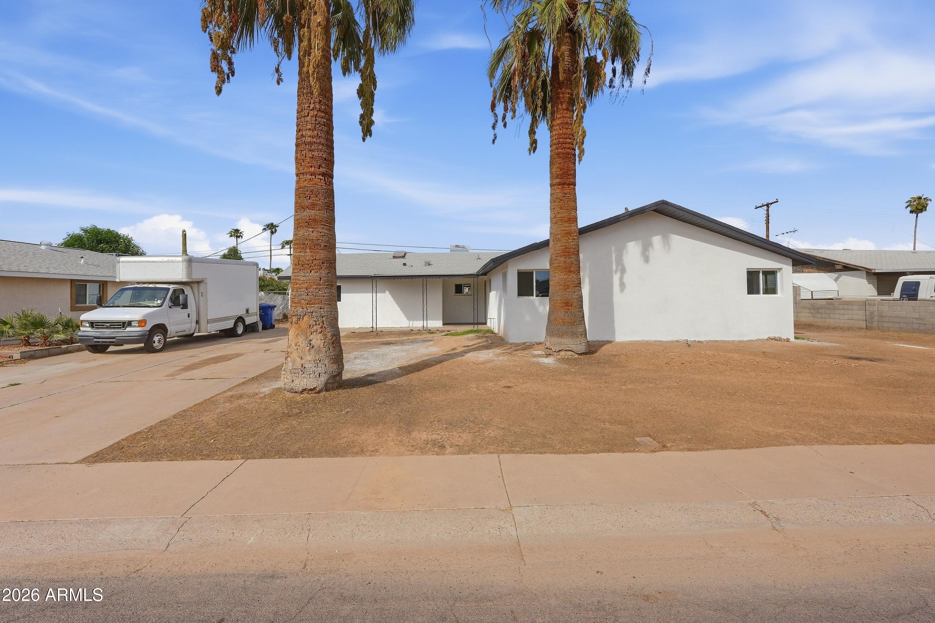 6402 W ORANGE Drive