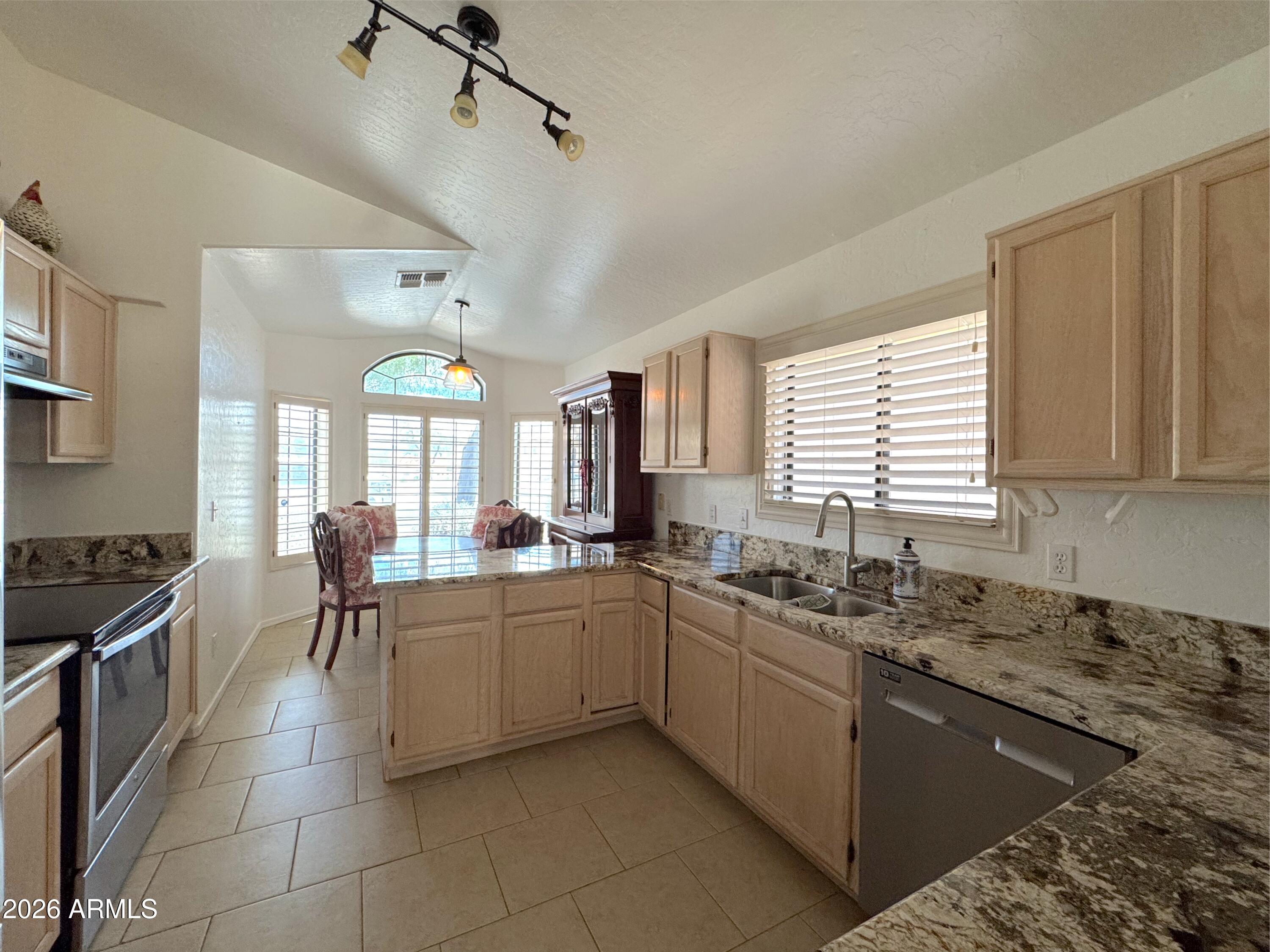 15017 S 39TH Street