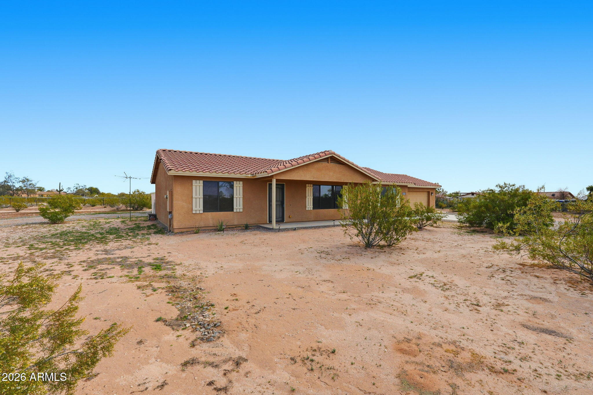 10651 N DUMONT Trail