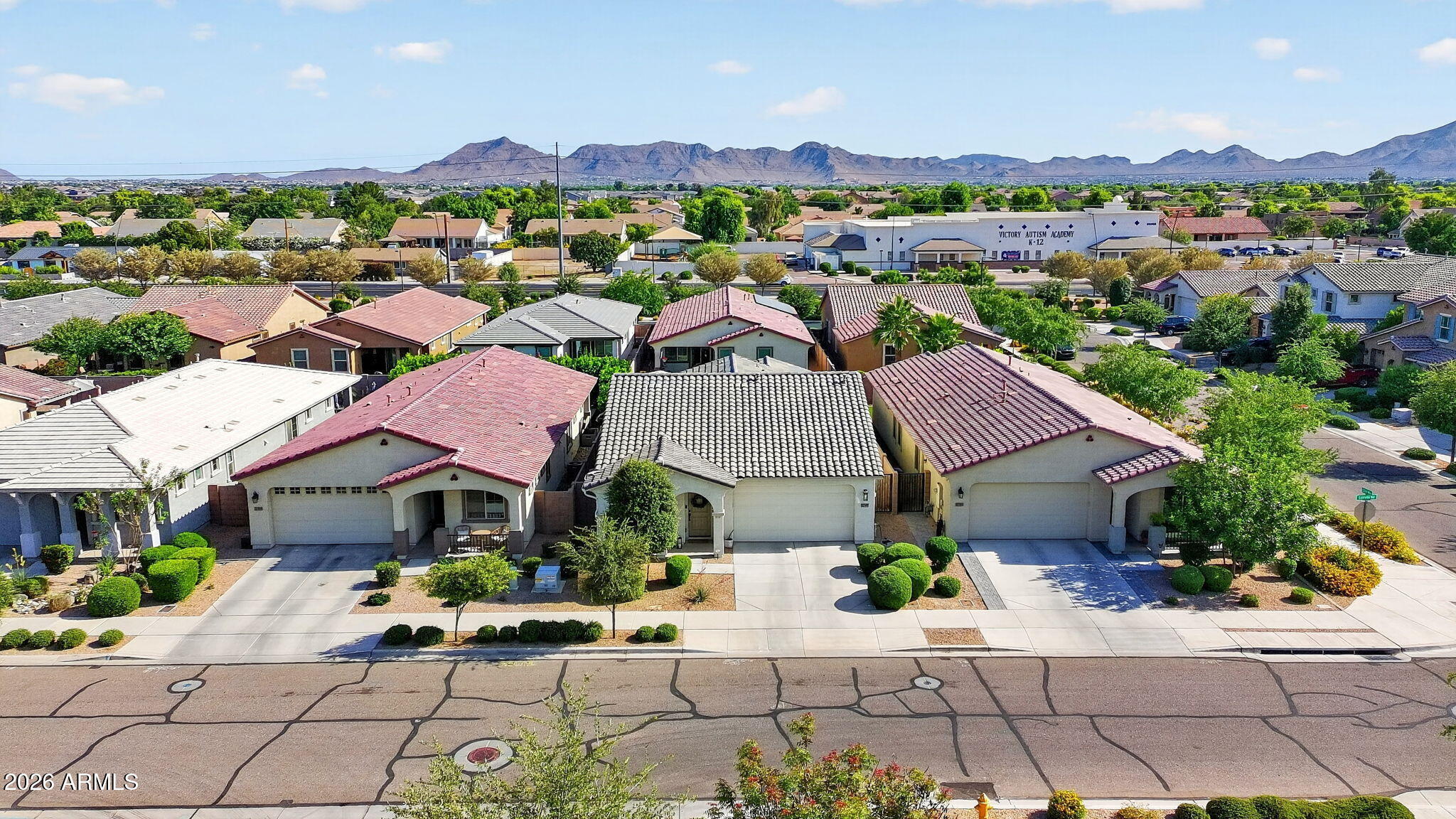 VICTORIA HEIGHTS - Residential