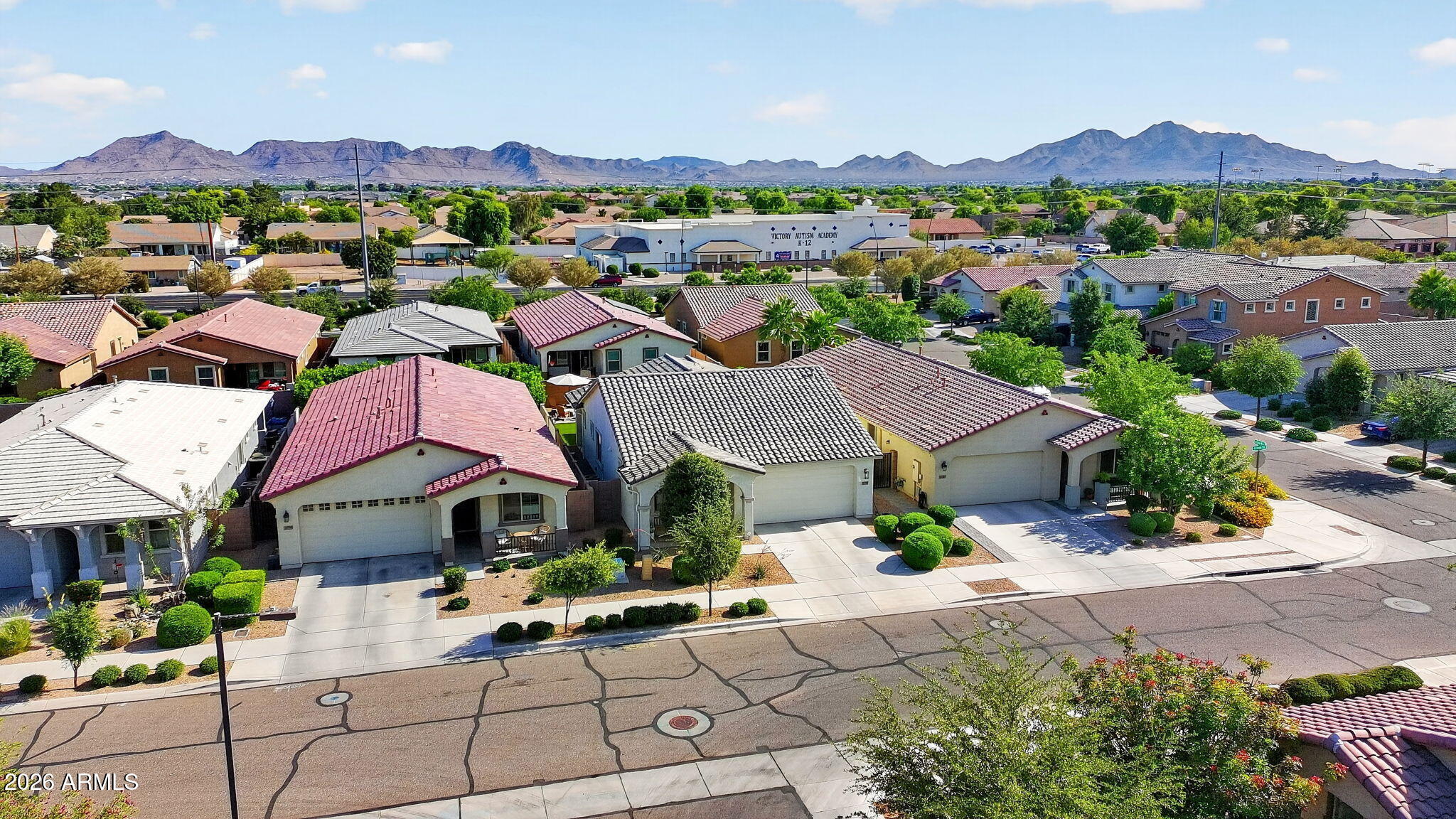 VICTORIA HEIGHTS - Residential