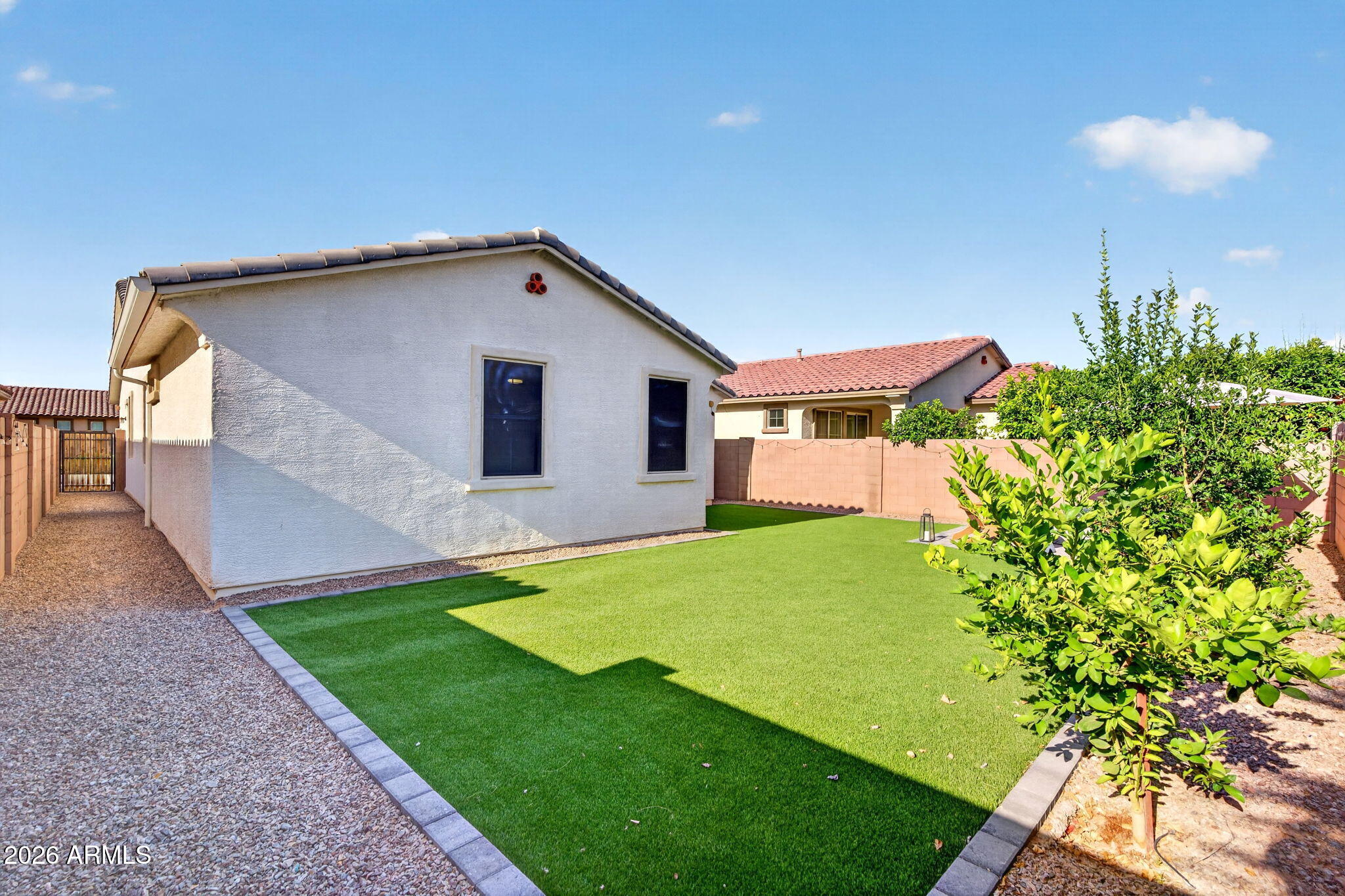 VICTORIA HEIGHTS - Residential