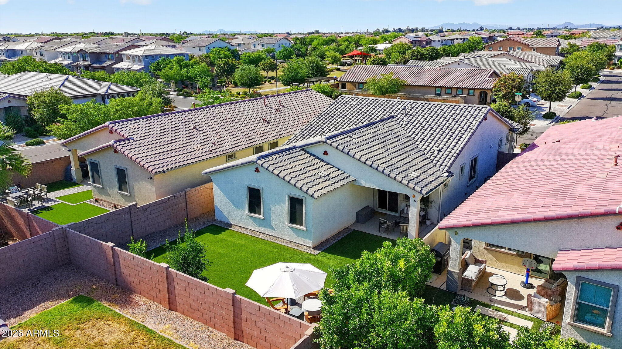 VICTORIA HEIGHTS - Residential