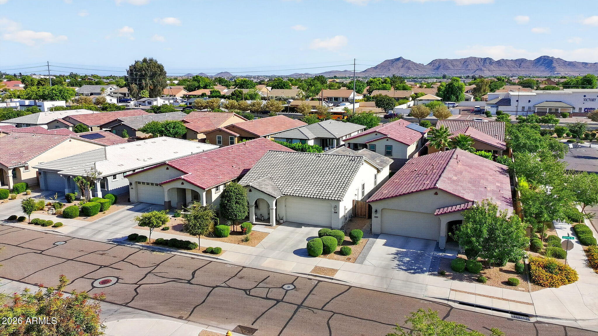 VICTORIA HEIGHTS - Residential