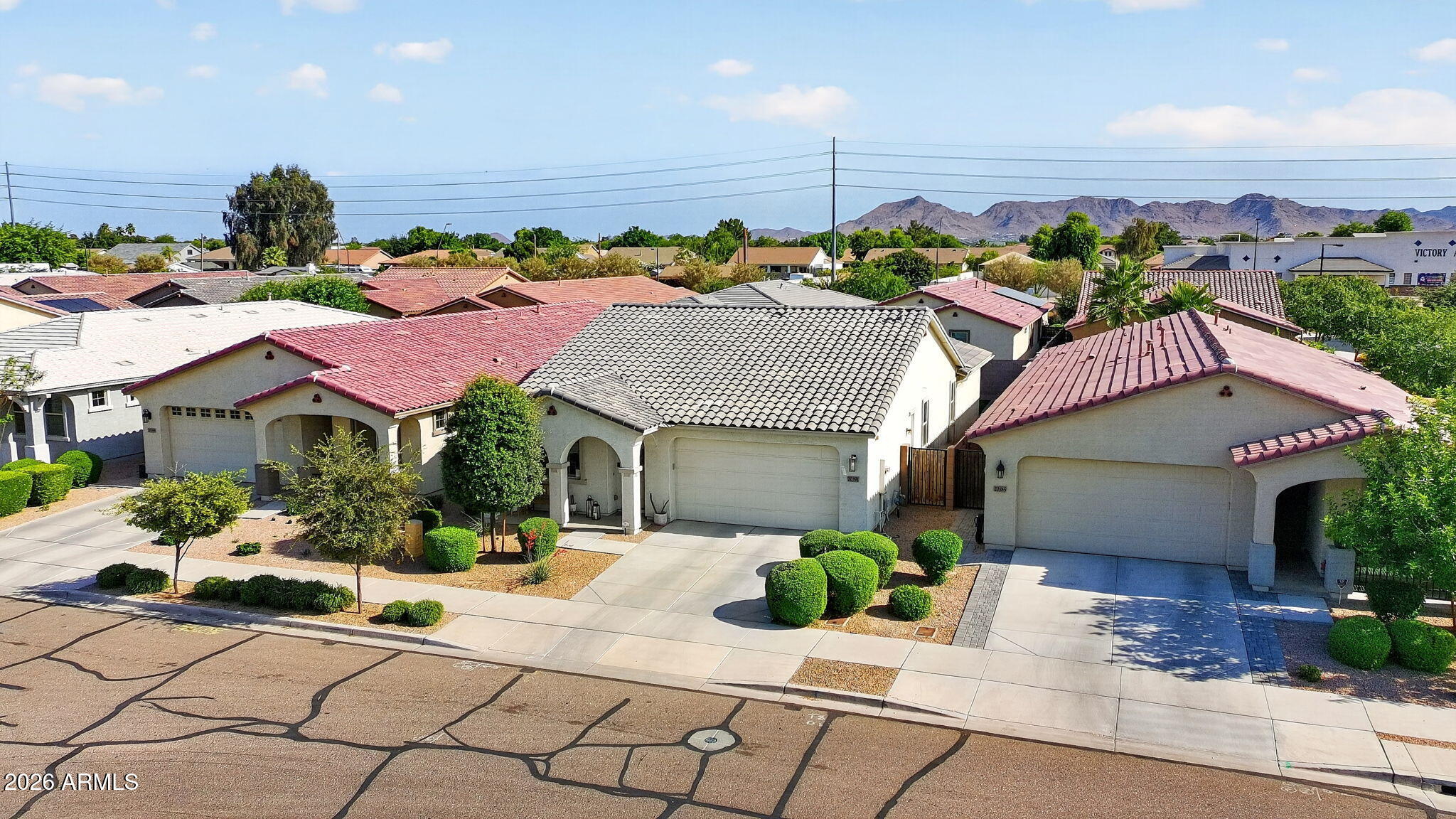 VICTORIA HEIGHTS - Residential