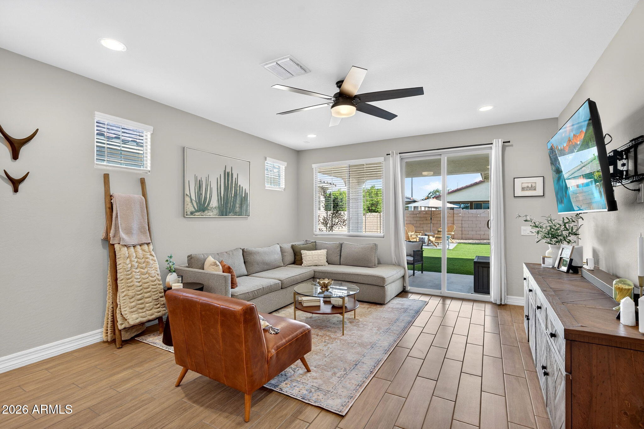 VICTORIA HEIGHTS - Residential
