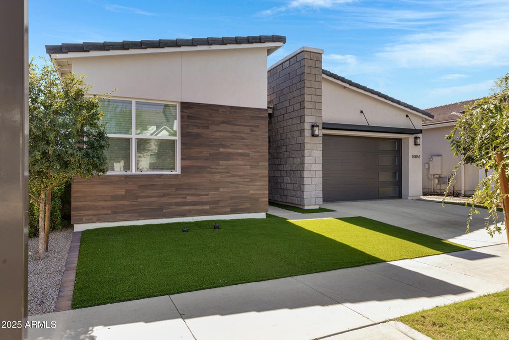 Photo of 10051 E Talon Avenue, Mesa, AZ 85212 (MLS # 6971237)