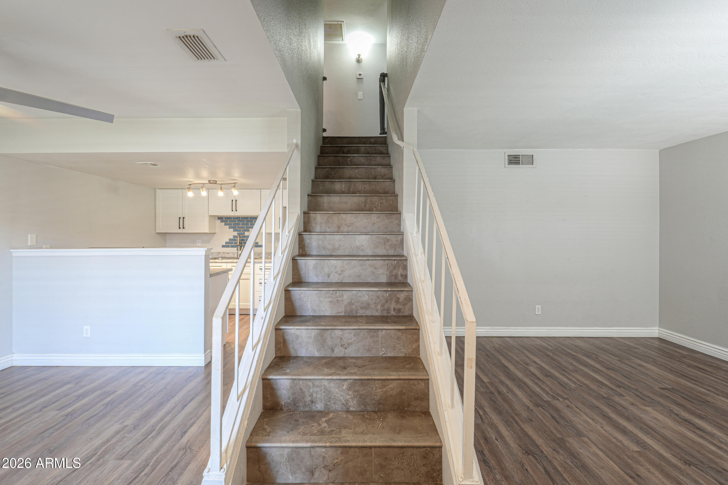 3511 E BASELINE Road 1034