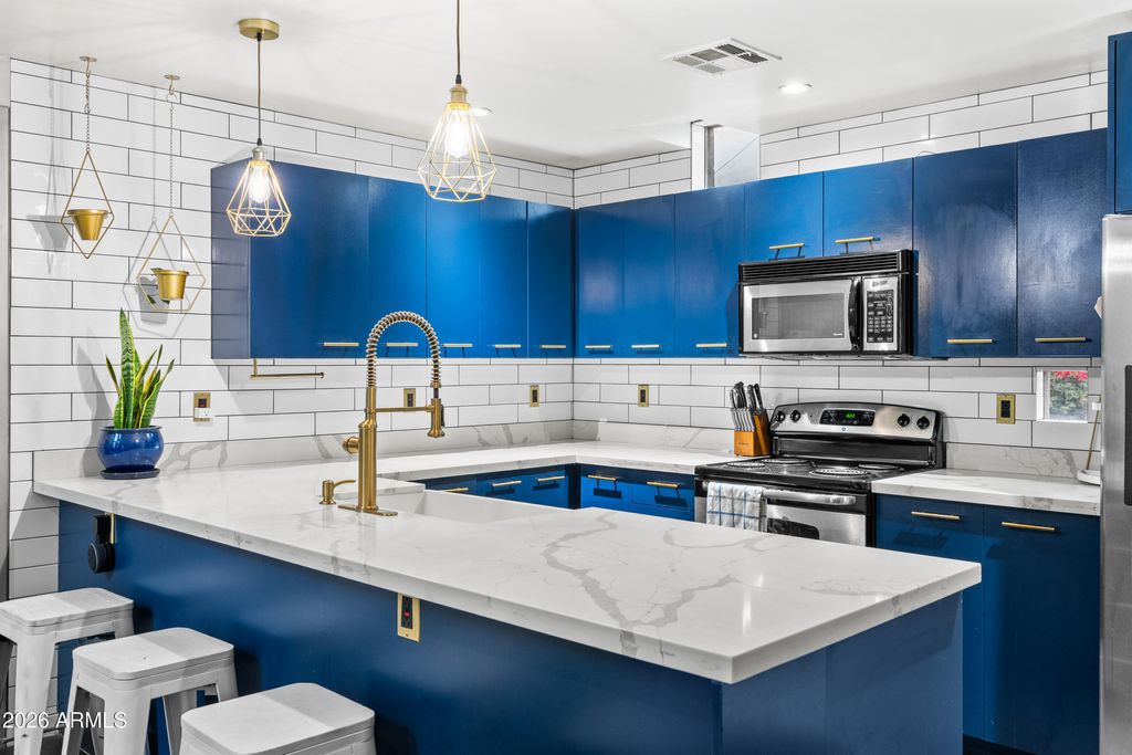 Photo of 1111 W University Drive #1028, Tempe, AZ 85281 (MLS # 6989872)