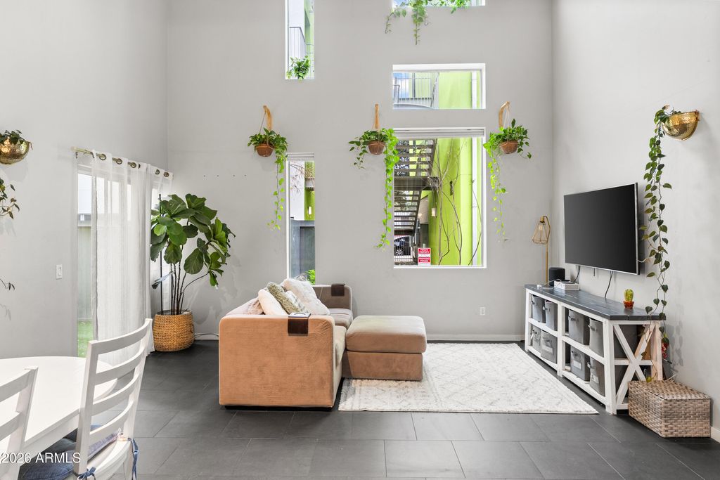 Photo of 1111 W University Drive #1028, Tempe, AZ 85281 (MLS # 6989872)