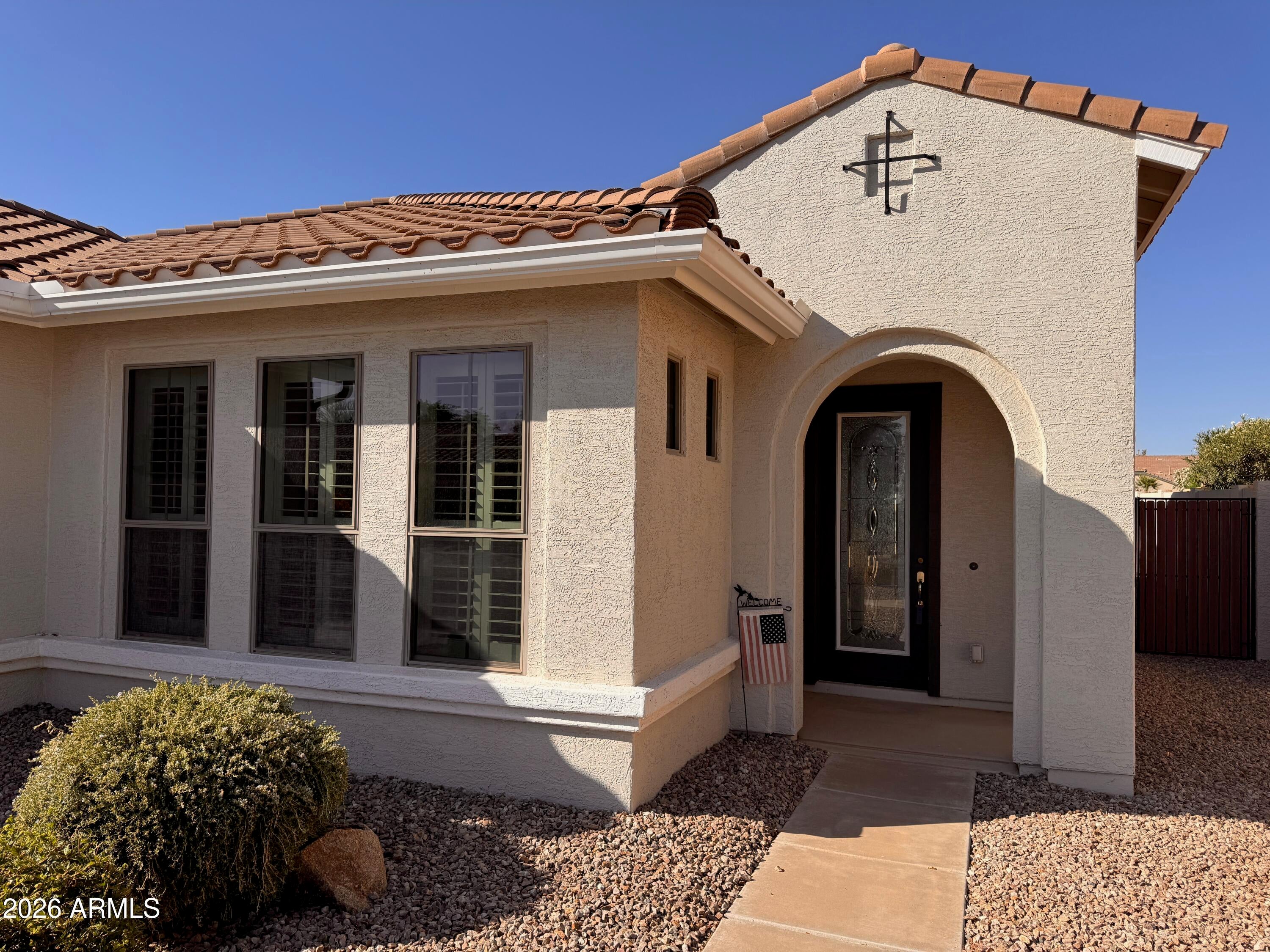 5426 W PUEBLO Drive