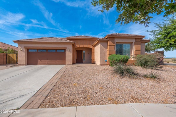2881 E TONTO DR, GILBERT, AZ 85298 - Image f63b9eba965a99fbc3f7deda8210b0fd/104016947