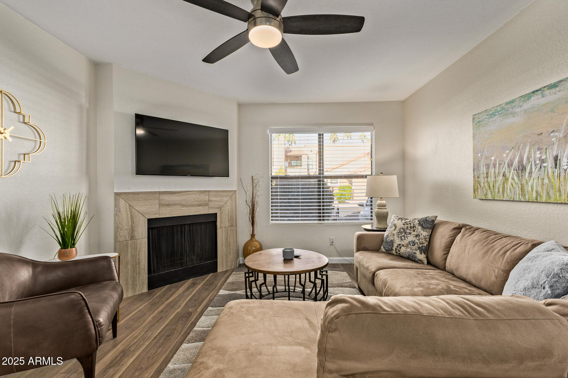 8787 E MOUNTAIN VIEW Road 1107