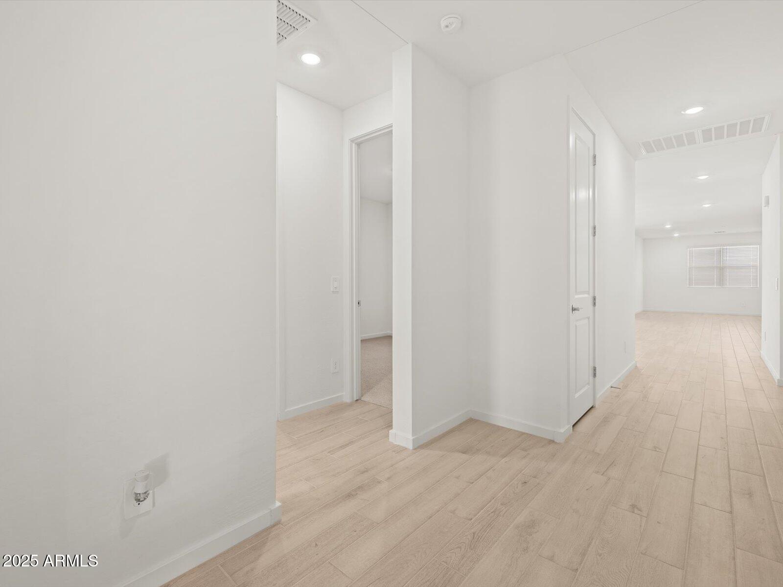 15984 W DESERT SPOON Drive