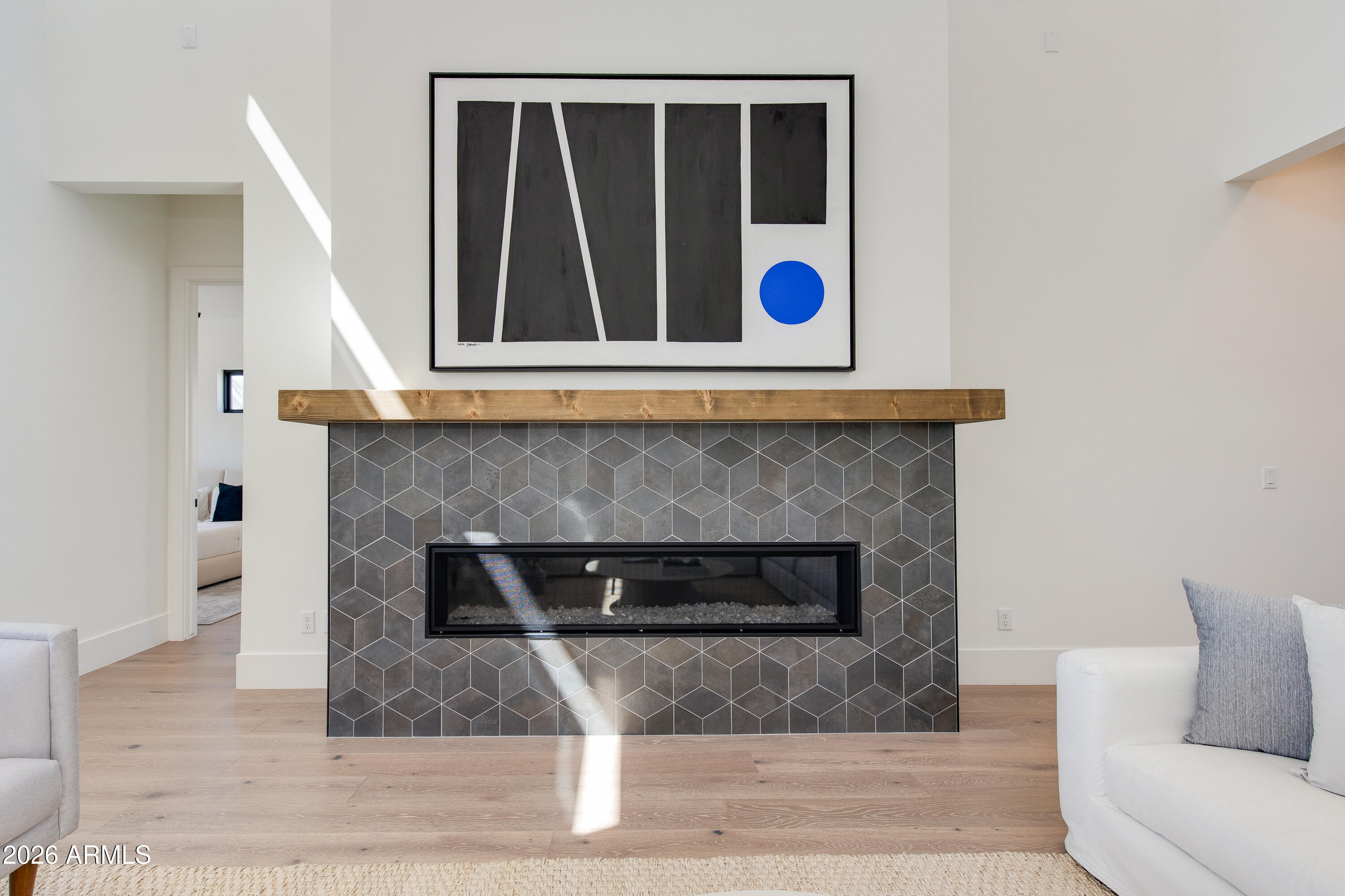 5439 E Bloomfield Road