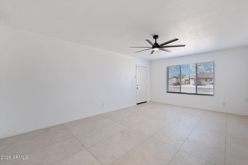 Photo of 313 E Riviera Drive, Tempe, AZ 85282 (MLS # 6910418)