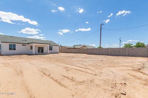 A home in Arizona City